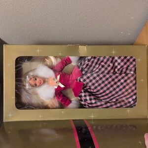 🆕 Avon Winter Rhapsody Barbie ✳️Special Edition✳️ Second In Series! In Box.